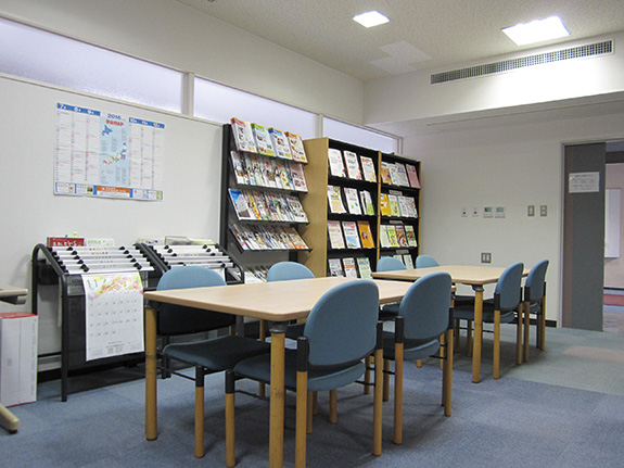 図書室のご案内